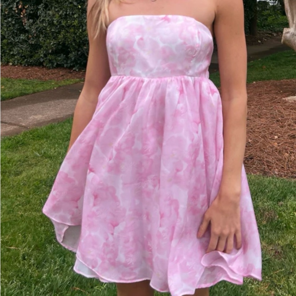 Vestique Pink Floral Babydoll Strapless Dress - Size M/6